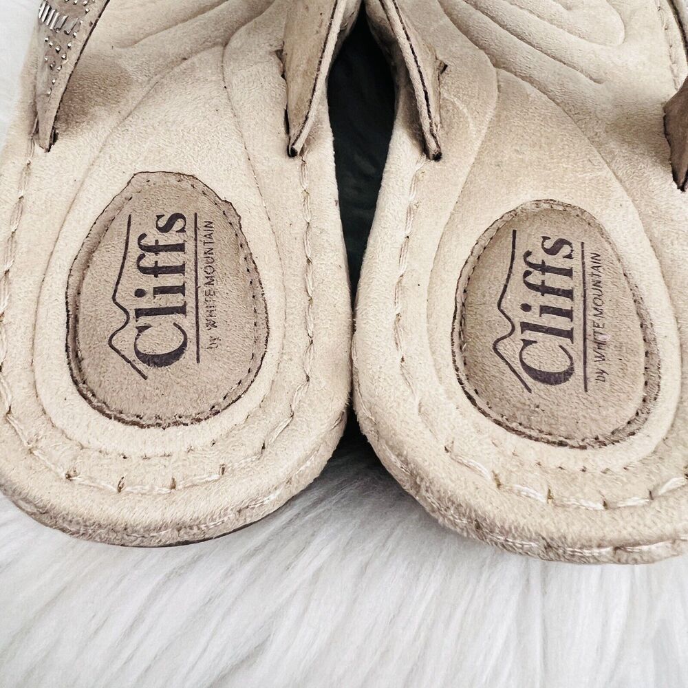 Cliffs Neutral Beige Silver Embellished Super Soft Slip on Sandals ~ Size 11 - Picture 6 of 8